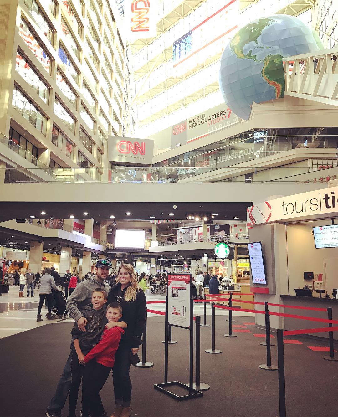 26850028_10105842804020997_3900373103641436722_o